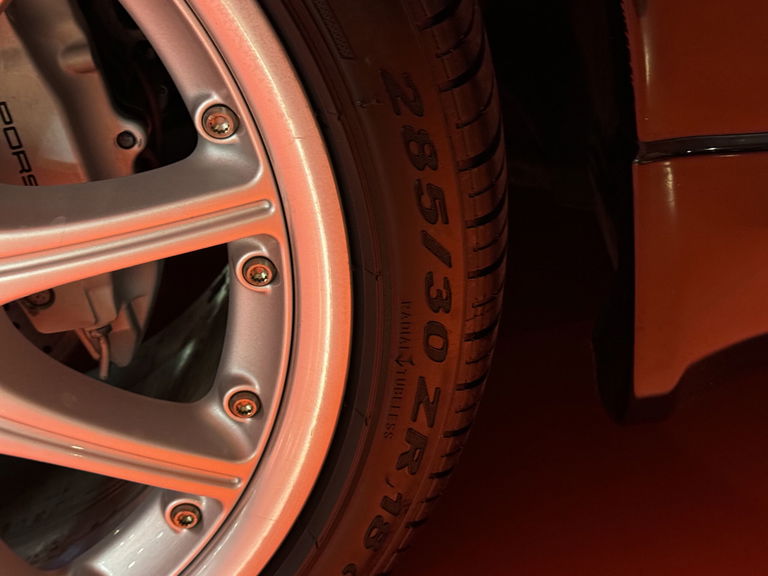 Porsche 996 Carrera 4