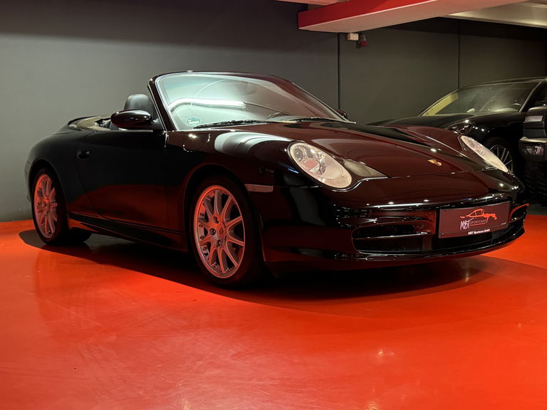 Porsche 996 Carrera 4