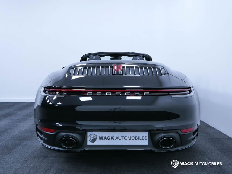 Porsche 992 Carrera 4S