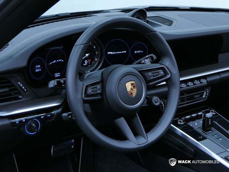 Porsche 992 Carrera 4S