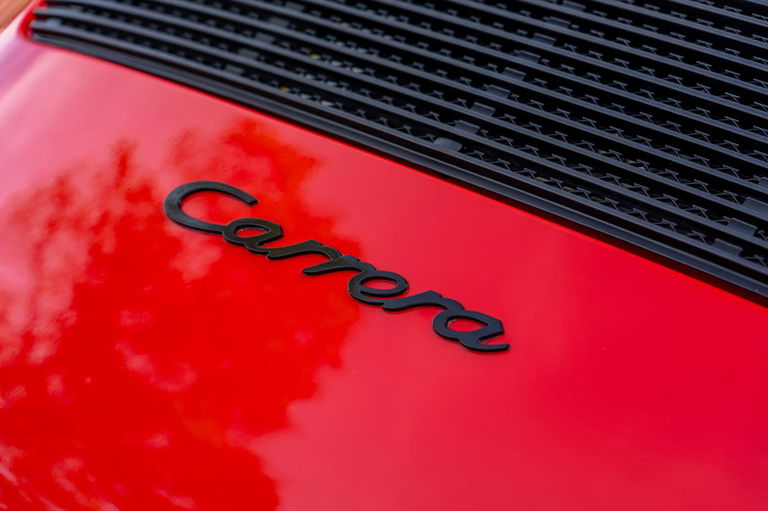 Porsche 911 Carrera 3.2