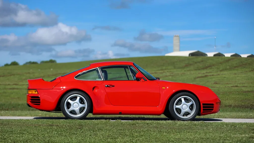 Porsche 959 1988 - elferspot.com - Marketplace for Porsche