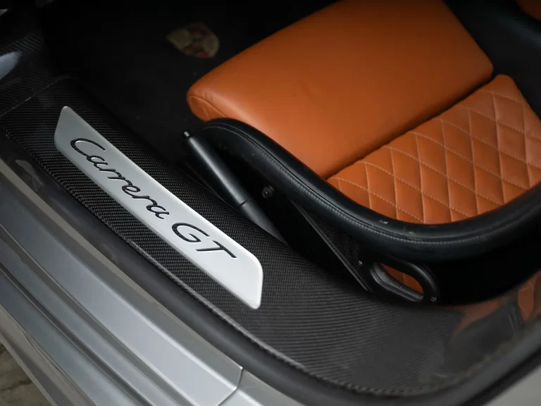 Porsche Carrera GT