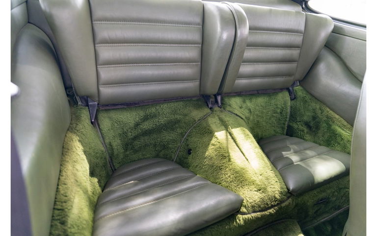 Porsche 911 Turbo 3.3 (US)