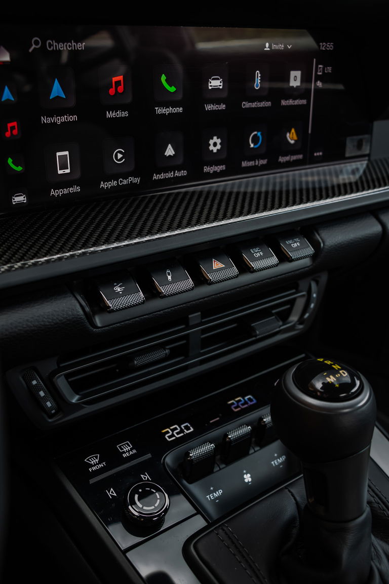 Porsche 992 GT3 Touring