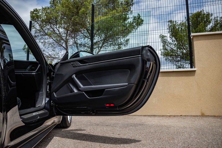 Porsche 992 GT3 Touring