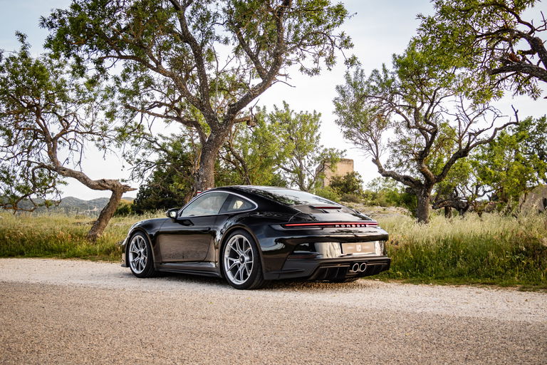 Porsche 992 GT3 Touring