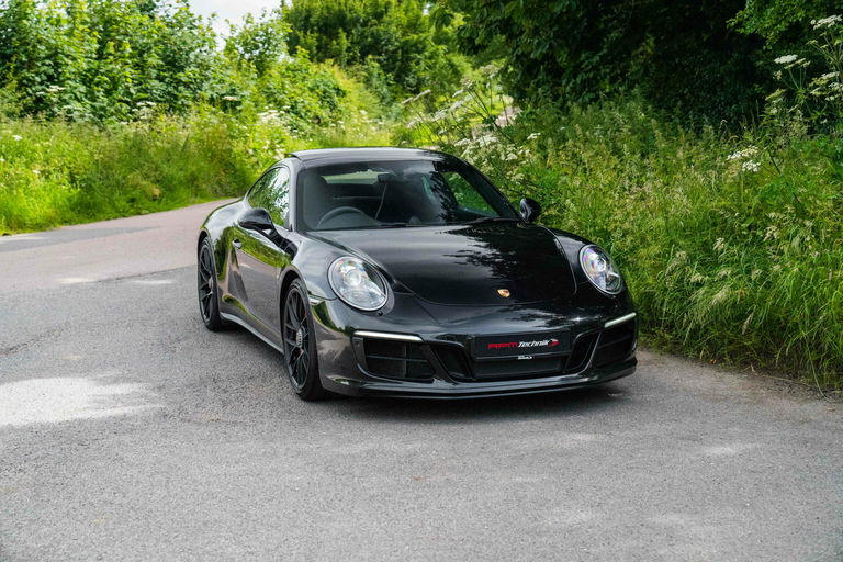 Porsche 991.2 Carrera 4 GTS