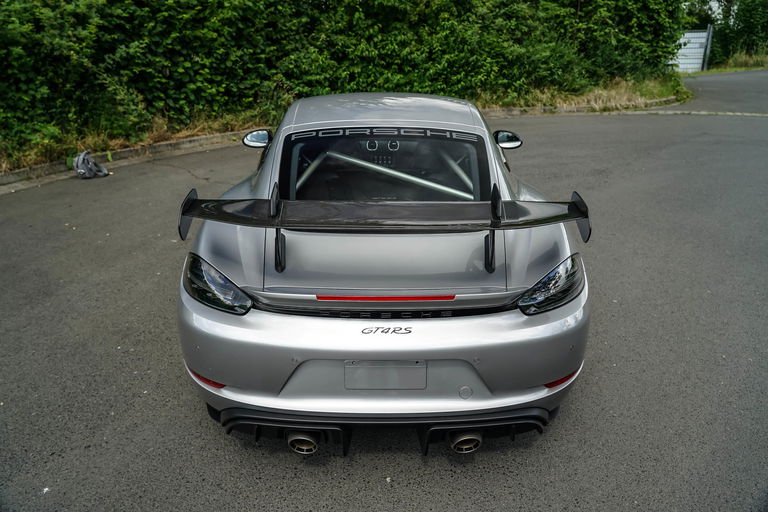 Porsche 718 Cayman GT4 RS