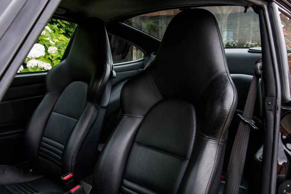 Porsche 993 Carrera 4S