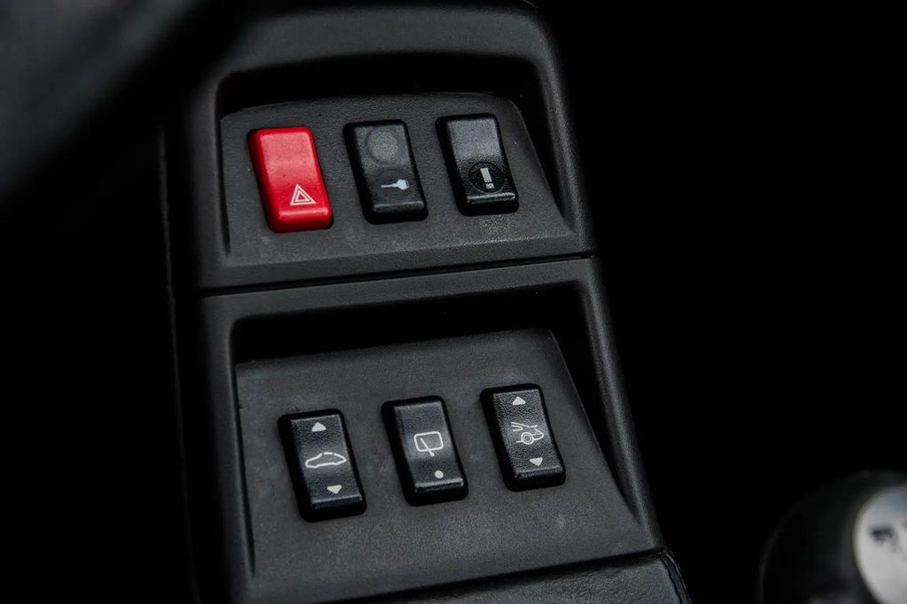 Porsche 993 Carrera 4S