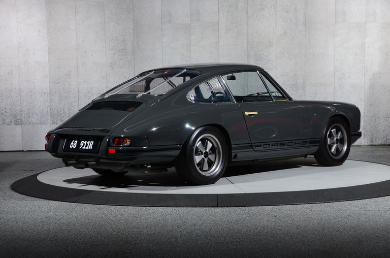 Porsche 911 Modified