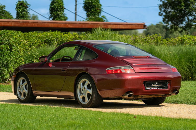 Porsche 996 Carrera