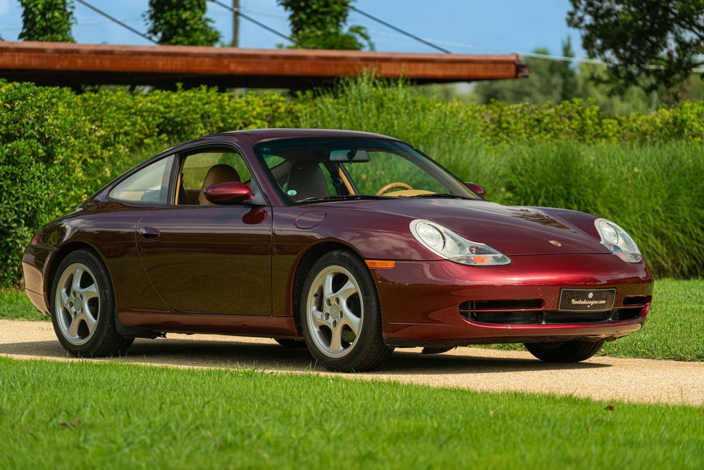 Porsche 996 Carrera