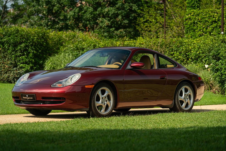 Porsche 996 Carrera