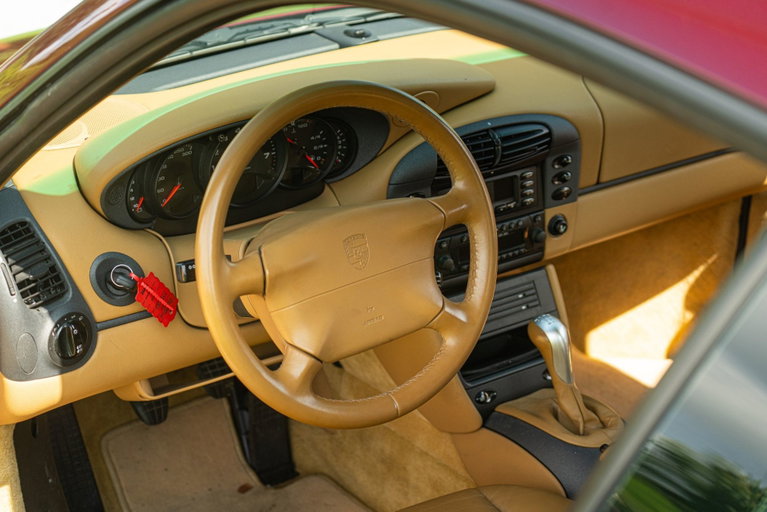 Porsche 996 Carrera