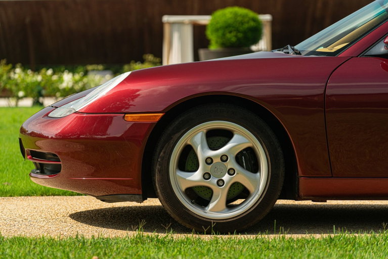 Porsche 996 Carrera