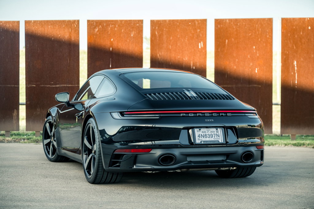 Porsche 992 Carrera T