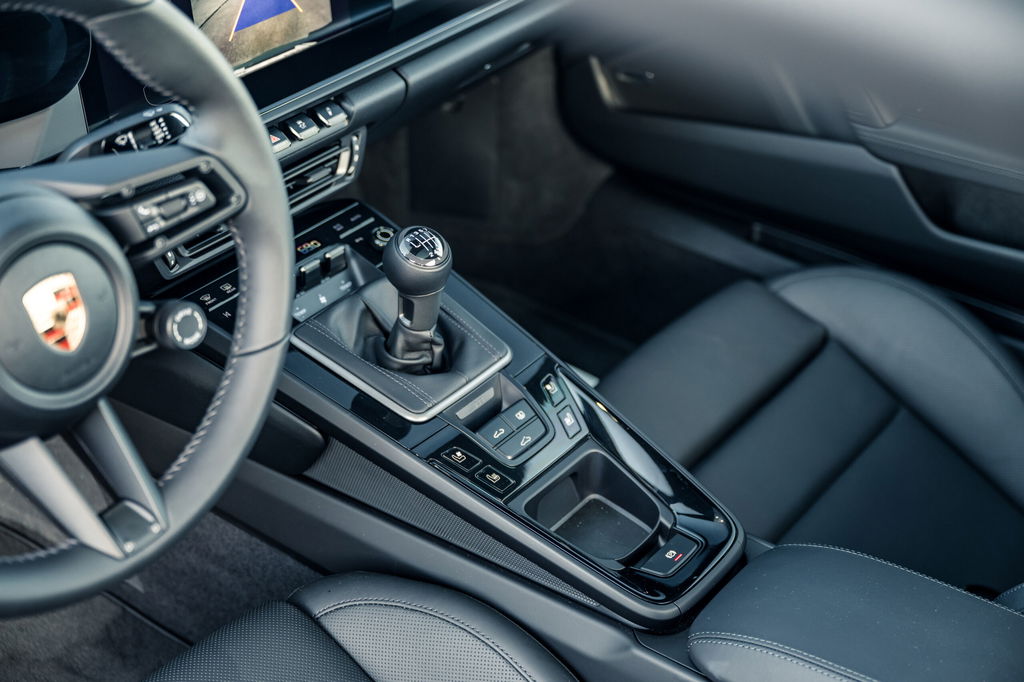 Porsche 992 Carrera T