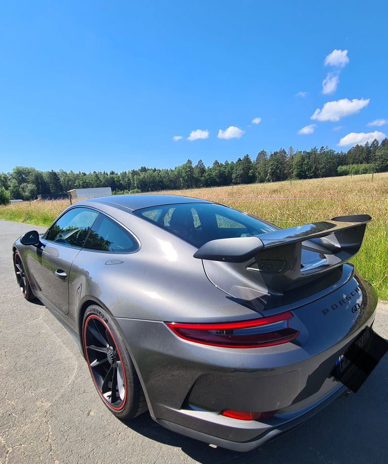 Porsche 991.2 GT3 2018 - elferspot.com - Marktplatz für Porsche Sportwagen