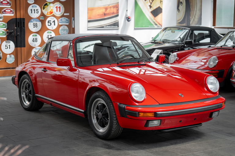 Porsche 911 Carrera 3.2 (KAT)