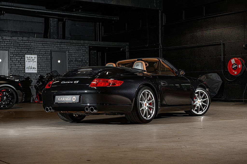 Porsche 997.2 Carrera 4S