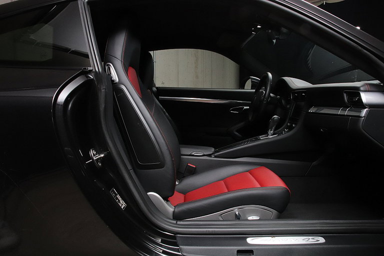 Porsche 991 Carrera 4S