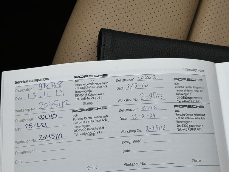 Porsche Panamera 4 E-Hybrid