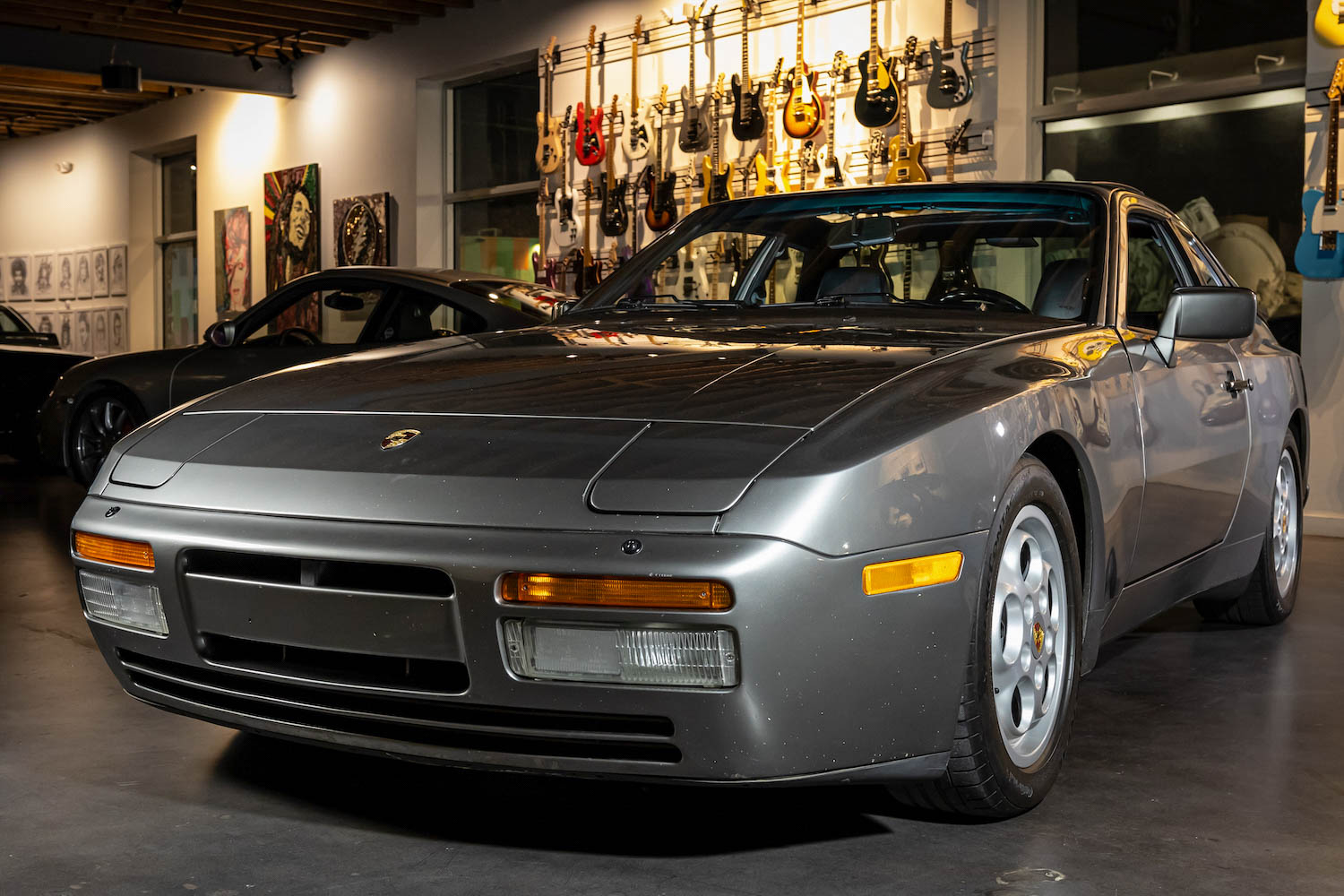 Porsche 944 Turbo Coupé 1988 - elferspot.com - Marketplace for