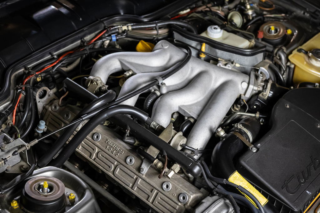 Porsche 944 Turbo Coupé