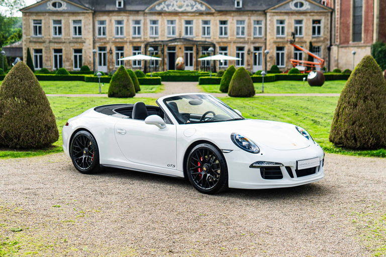 Porsche 991 Carrera GTS