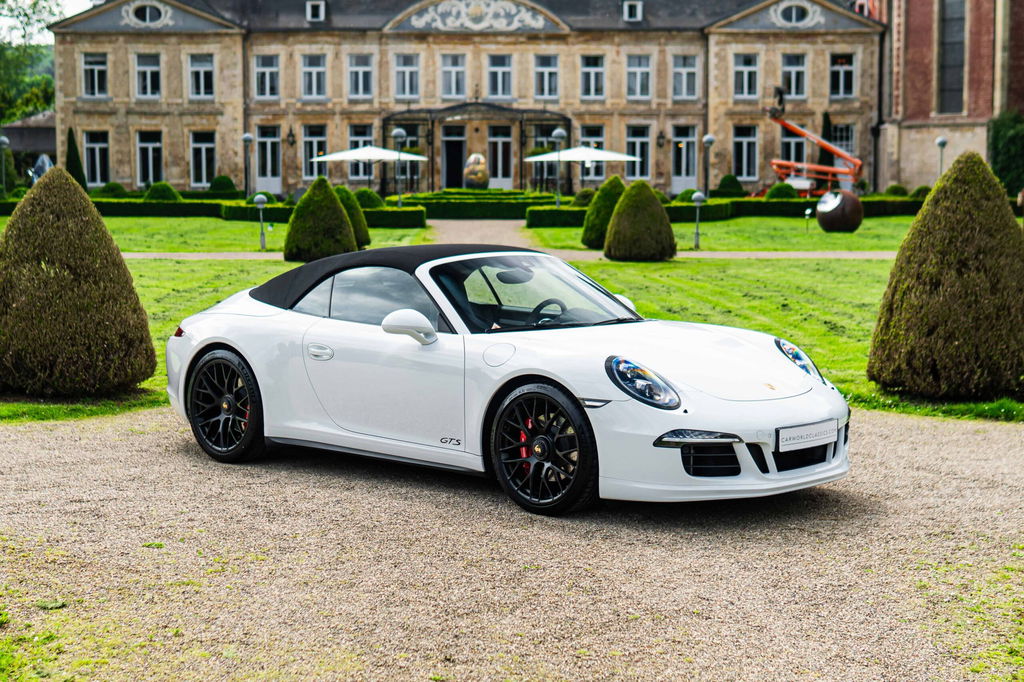 Porsche 991 Carrera GTS