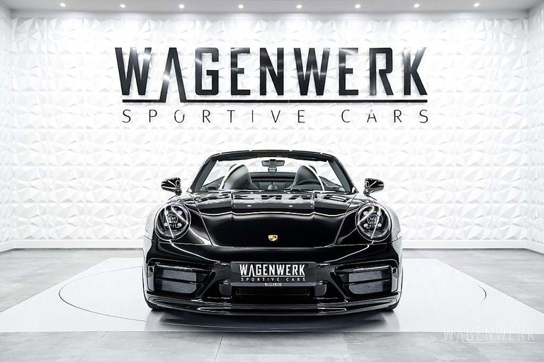 Porsche 992 Carrera GTS