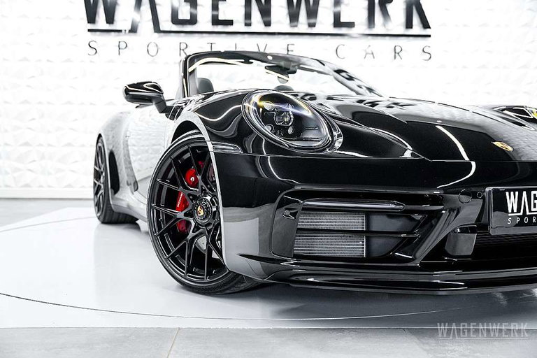 Porsche 992 Carrera GTS