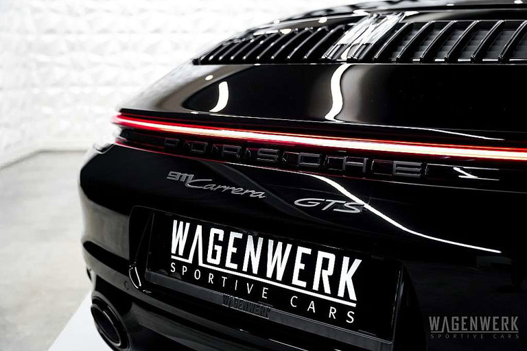 Porsche 992 Carrera GTS