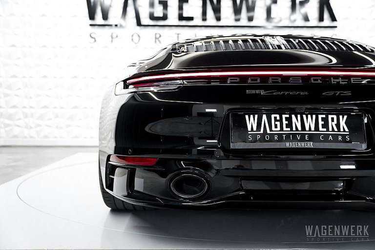 Porsche 992 Carrera GTS