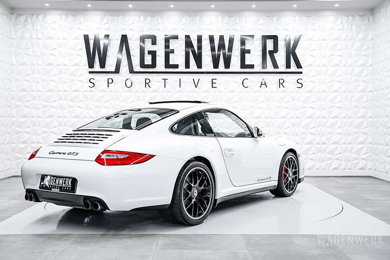 Porsche 997.2 Carrera GTS
