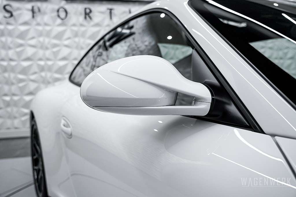 Porsche 997.2 Carrera GTS