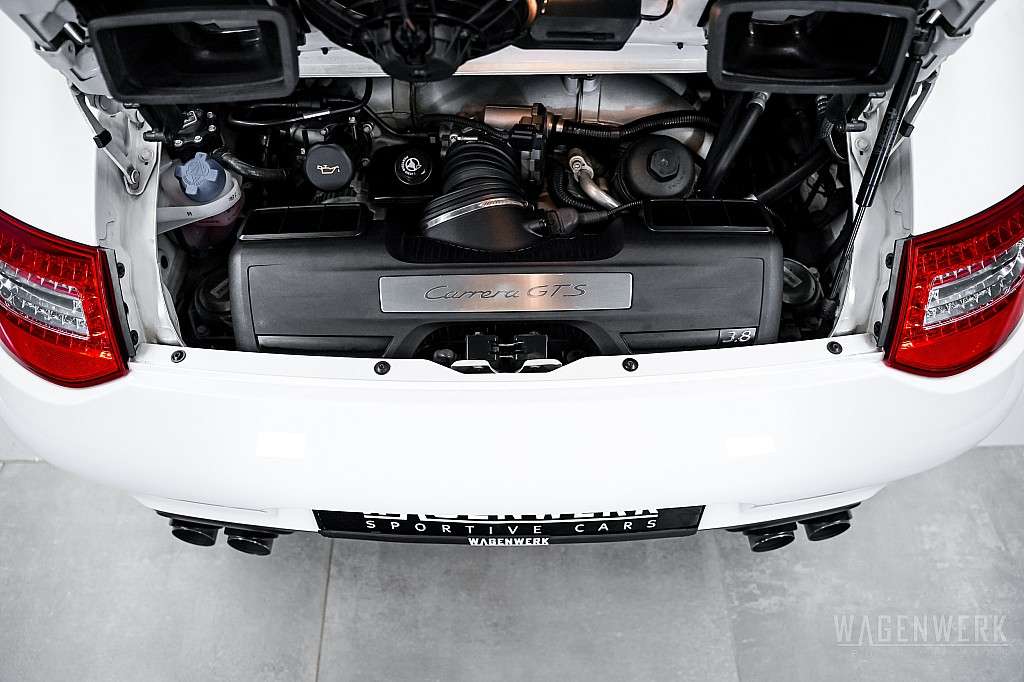 Porsche 997.2 Carrera GTS