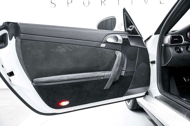 Porsche 997.2 Carrera GTS