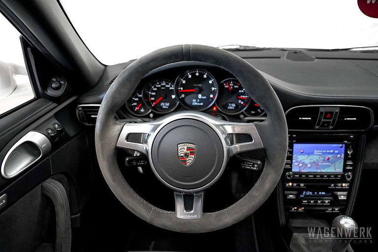 Porsche 997.2 Carrera GTS