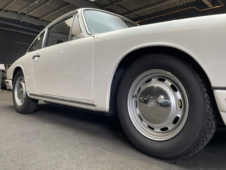 Porsche 911 (F-Modell)