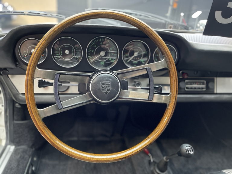 Porsche 911 (F-Modell)