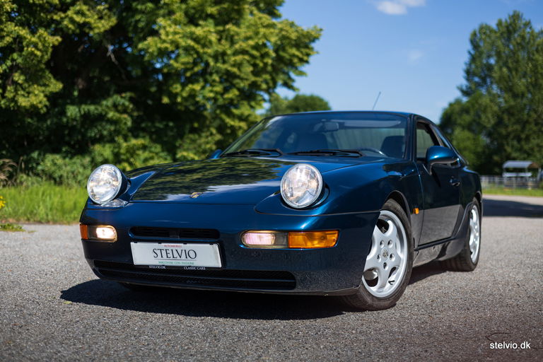 Porsche 968