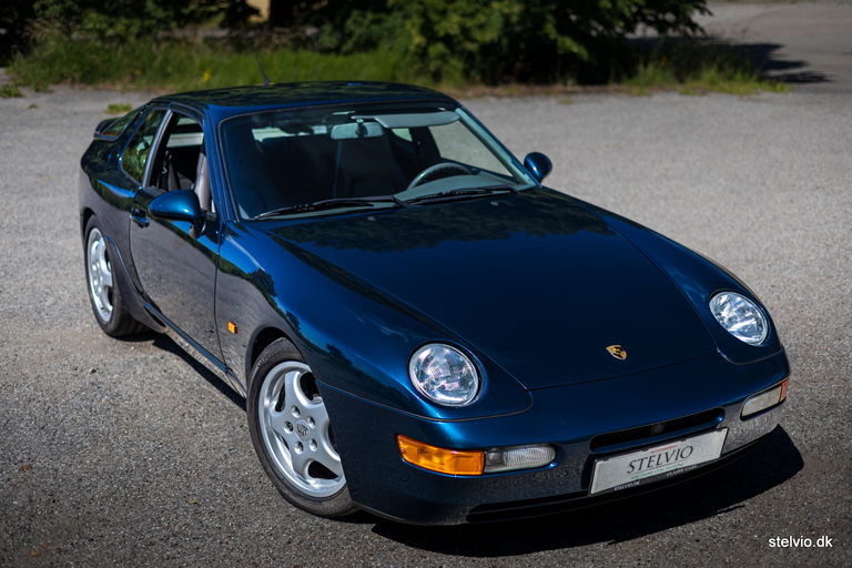Porsche 968