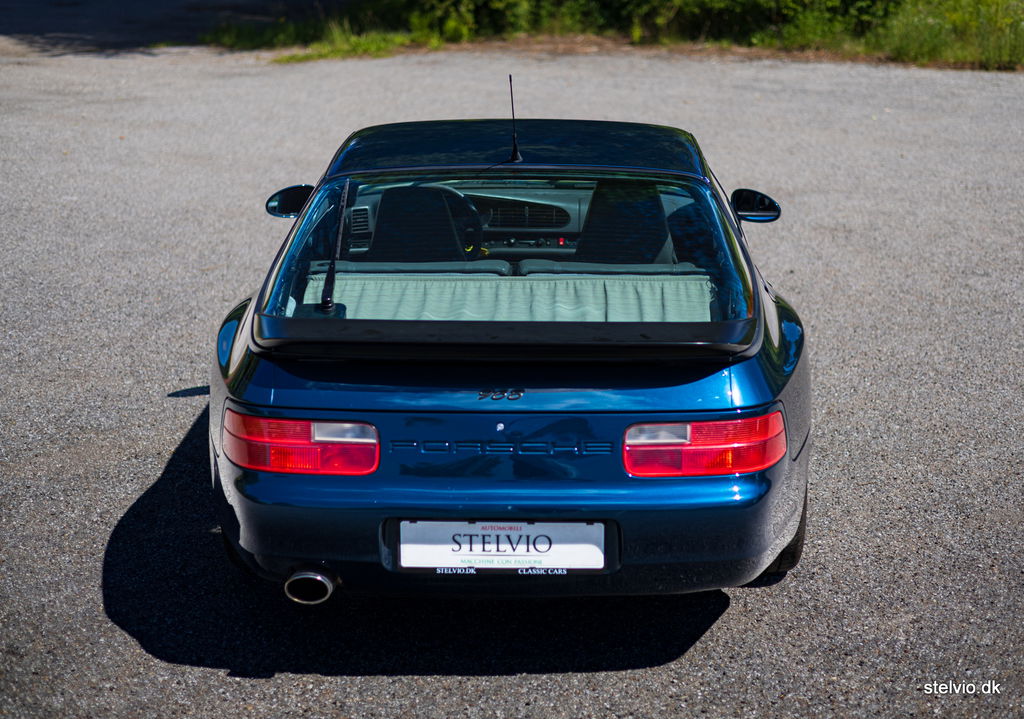Porsche 968