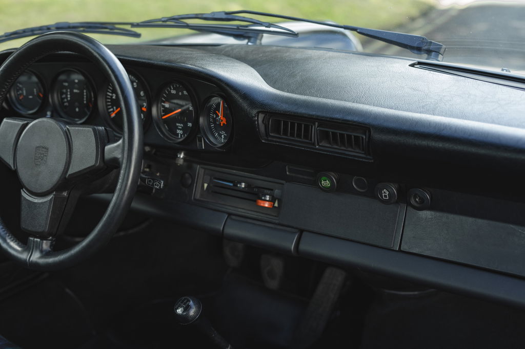 Porsche 911 Carrera 2,7