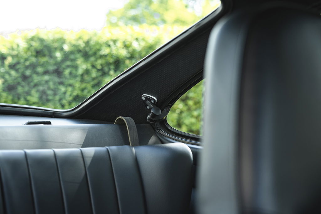 Porsche 911 Carrera 2,7