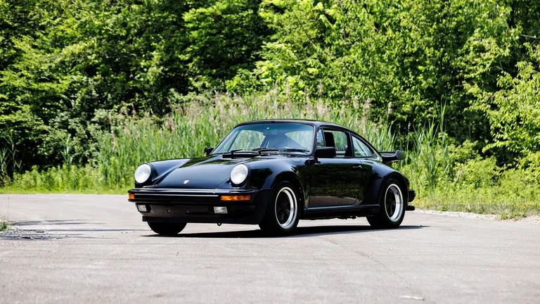 Porsche 911 Turbo 3.3 