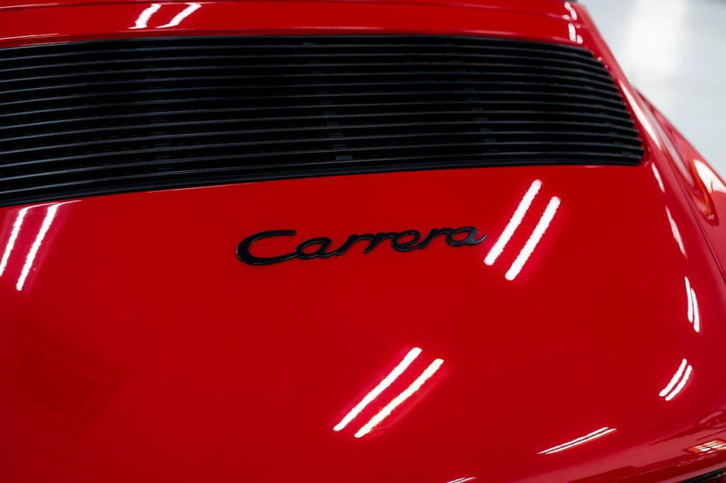 Porsche 911 Carrera 3.2 (US)